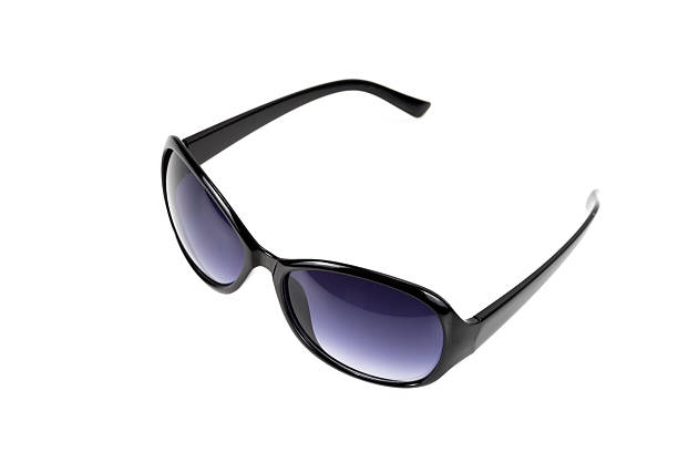 istock Sunglasses eyewear reflect in the mirror 530663137