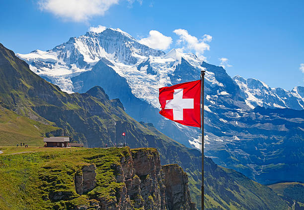 schweizer flagge - glacier aletsch glacier switzerland european alps stock-fotos und bilder