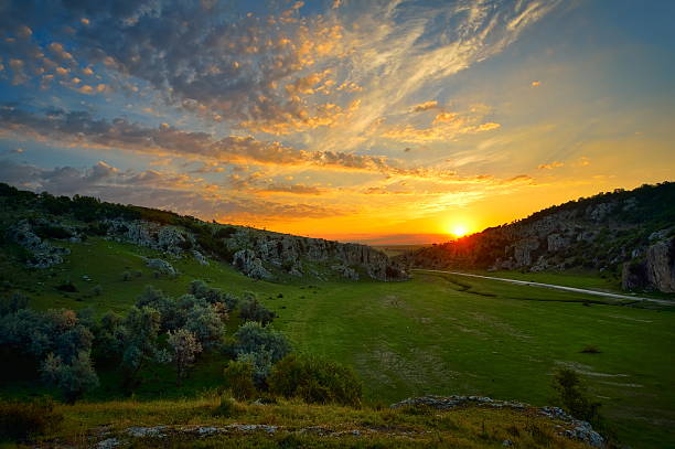 istock landscape at sunset/sunrise 530694781
