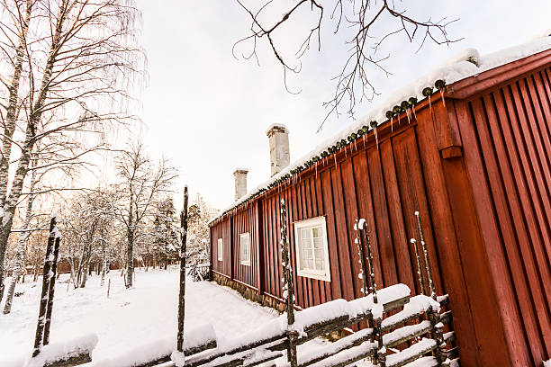 istock Historical Swedish House in Winter 530698249