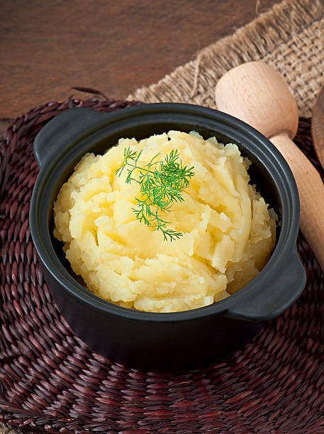 istock Fresh and flavorful mashed potatoes with bowl 530705081