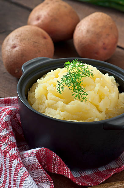 istock Fresh and flavorful mashed potatoes with bowl 530705451