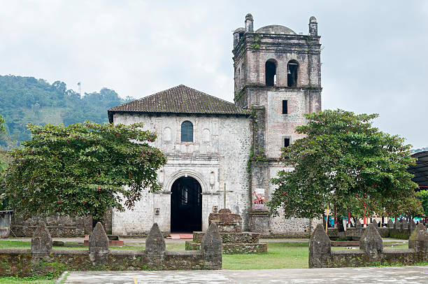 istock Old church in Chapultenango 530710869