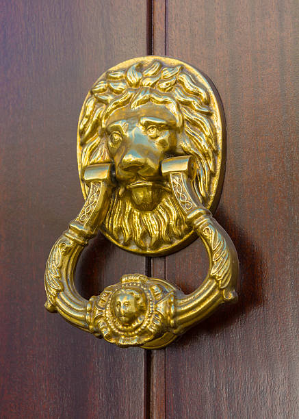 istock Antique brass door knocker 530728097