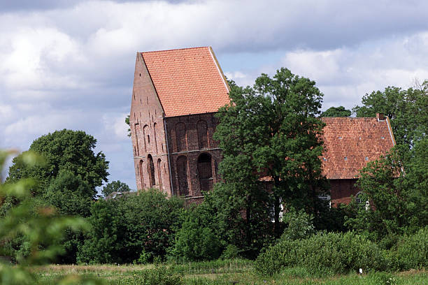 istock Suurhusen, leaning church tower - inclined tower 530729913