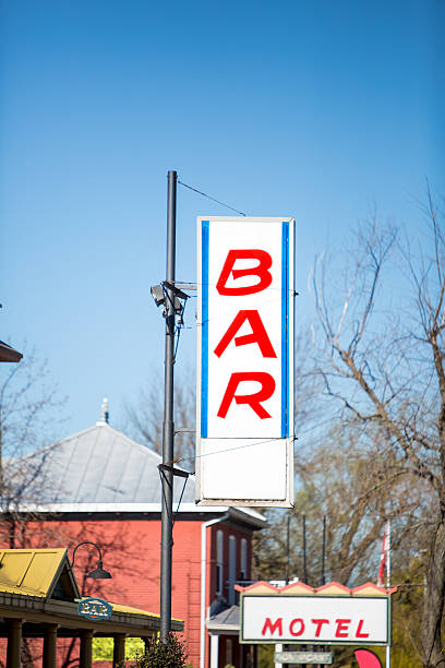 istock Bar and motel sign 530756710