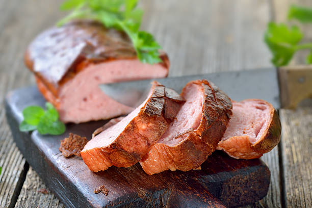 バイエルンのミートローフ - meat loaf meat cooked beef ストックフォトと画像