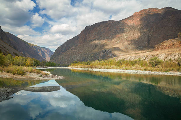 istock Beautiful lake in Altai mountains 530781539
