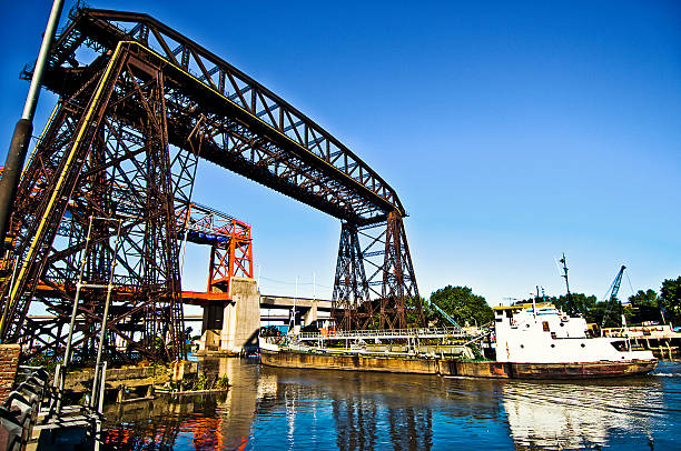 istock Avellaneda Bridge in Buenos Aires, Argentina 530803802