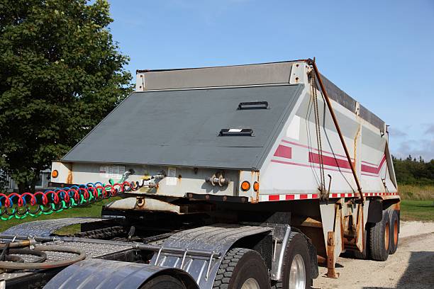 istock Semi truck trailer 530808177