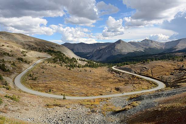 istock Autumn at Cottonwood Pass 530877699
