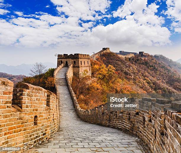 China Great Wall Up Yellow Stock Photo - Download Image Now - Mutianyu, Diminishing Perspective, Famous Place