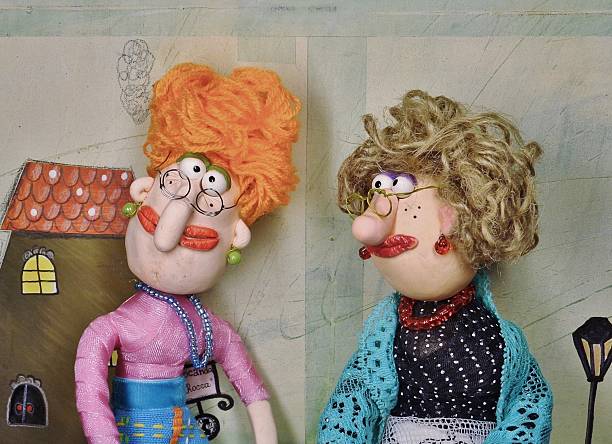istock Doll ladies talking to each other 530891057