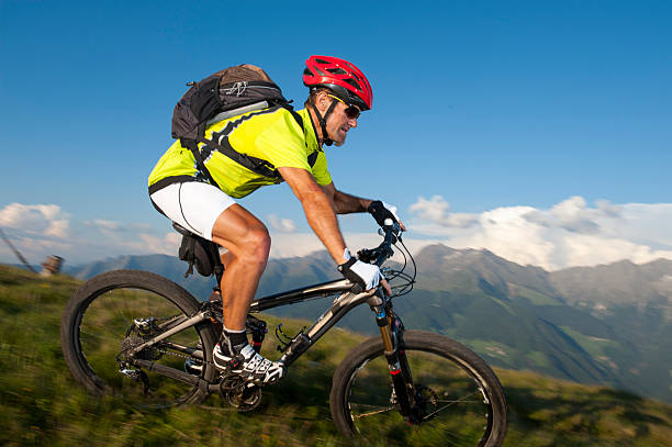 istock blurred mountainbike downhill 530902683