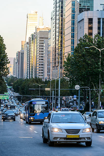 istock Busy city Traffic 530914591