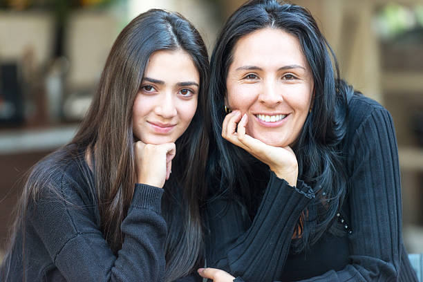 istock Hispanic Mother and Daughter 530916481