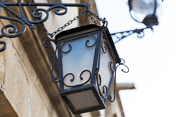 istock Old street lamp on the wall 530919818