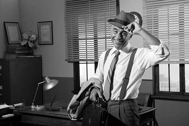 istock Smiling businessman going home 530931190