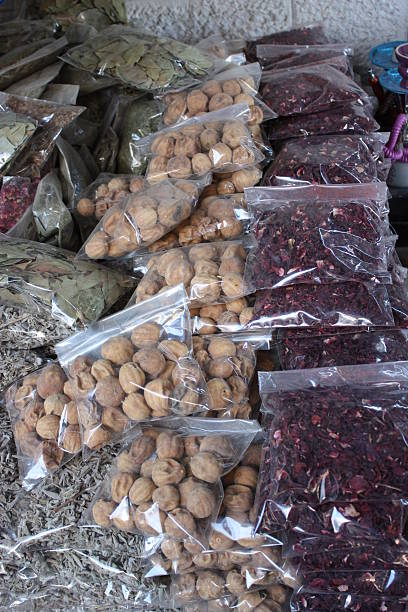 istock Nutmeg nuts, bay leaves, hibiscus tea on spice souk, Jordan 530933484