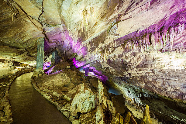 пещера прометея, кутаиси - kutaisi стоковые фото и изображения