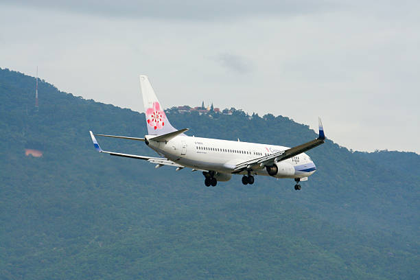 b - 18605 boeing 737-800 - 18605 zdjęcia i obrazy z banku zdjęć