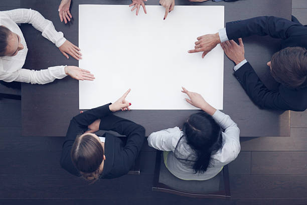 istock Business people and blank paper 530944958