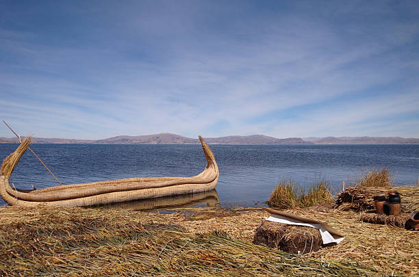 Titicaca Reed Raft 160+ Reed Boat In Lake Titicaca Peru Stock Photos, Pictures & Royalty ...