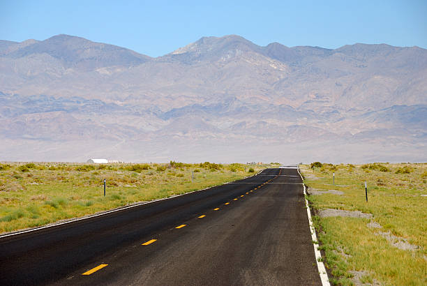 istock Route between Sequoia and Death Valley National Parks 530963433