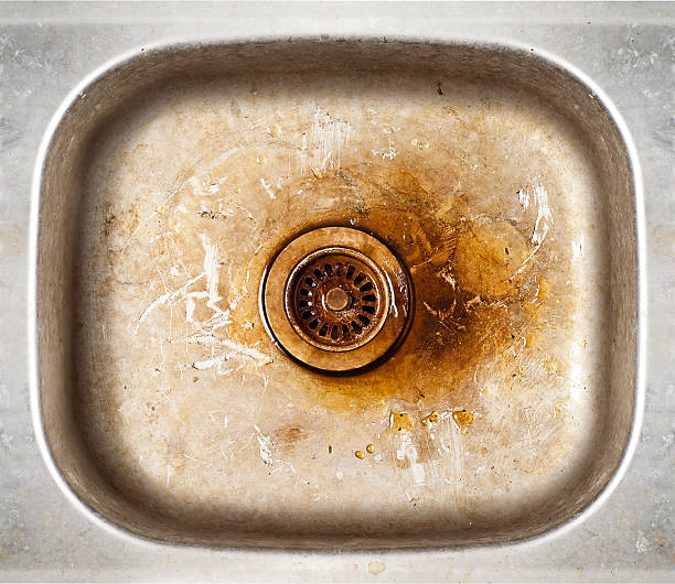 istock grunge old dirty sink 530970501