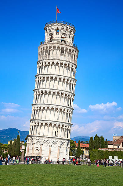 istock Leaning tower of Pisa 530983945