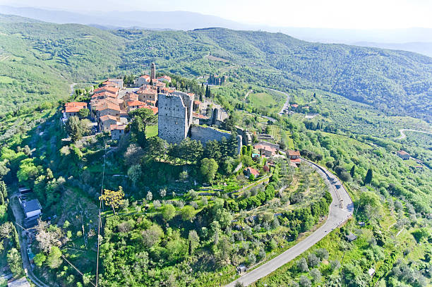 la città di civitella val di chiana - arezzo foto e immagini stock