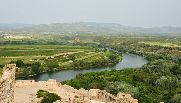istock Fertile valley of the Spanish river Ebre 531000786