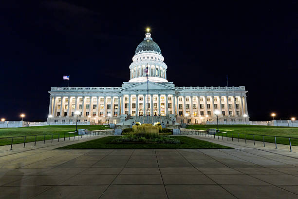 istock Salt Lake City Capitol at night 531004004