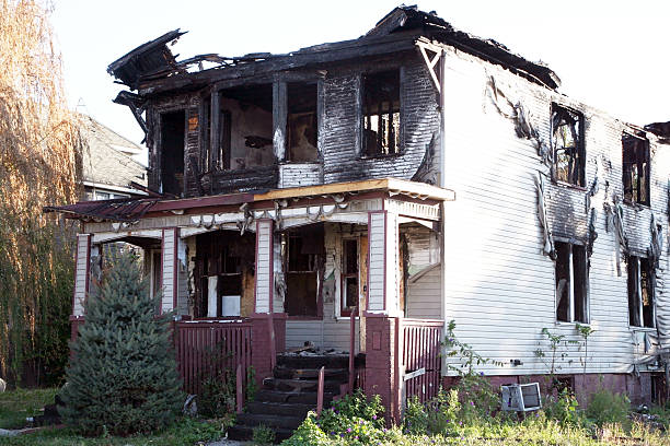 Fire damaged home Fire has completely destroyed this home located in Detroit, Michigan. detroit ruins stock pictures, royalty-free photos & images
