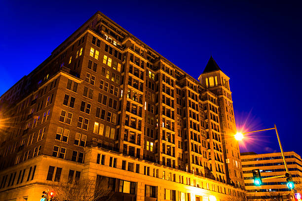 istock Apartment building at night in Washington, DC. 531025979