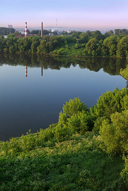 istock Sunrise over the Ptitsegradsky pond. Sergiev Posad. 531040343