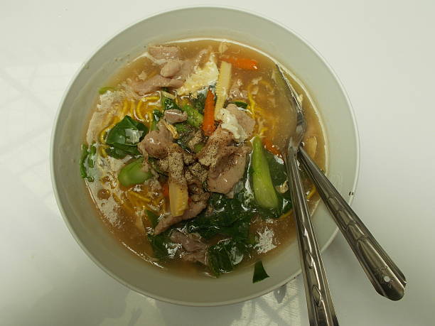 istock Crispy Noodles in  Gravy with pork. 531051328