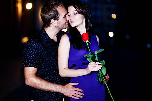 istock Romantic couple kissing 531051447