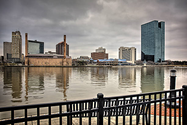 istock Toledo Ohio City Skyline 531060963