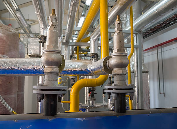 istock Place in a large industrial boiler room. 531063609