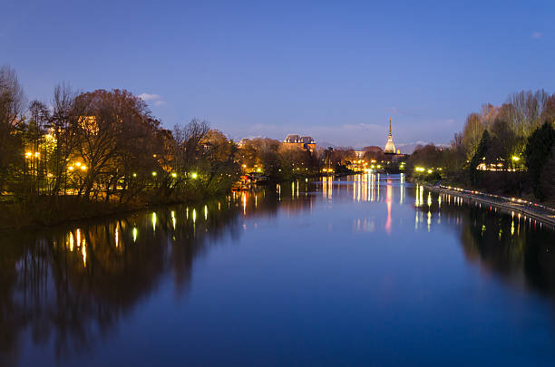 istock Turin (Torino), river Po and Mole Antonelliana (blue hour) 531072285