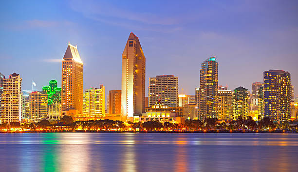 san diego, califórnia - san diego california skyline san diego bay panoramic - fotografias e filmes do acervo