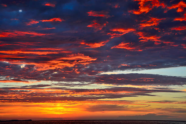 istock Romantic sunset over the sea 531084559