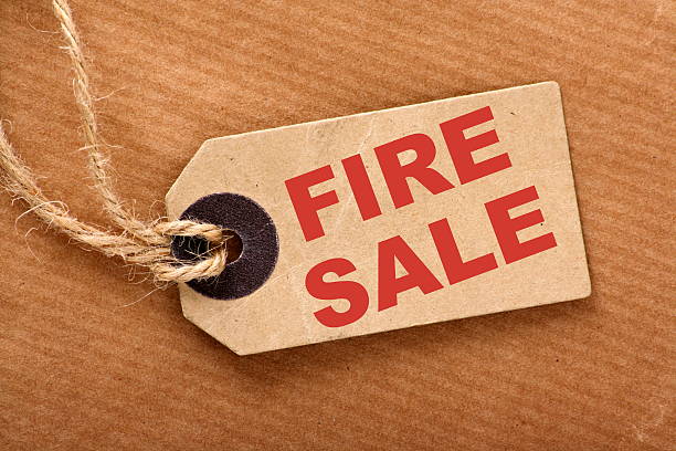 istock Fire Sale Price Tag 531130071