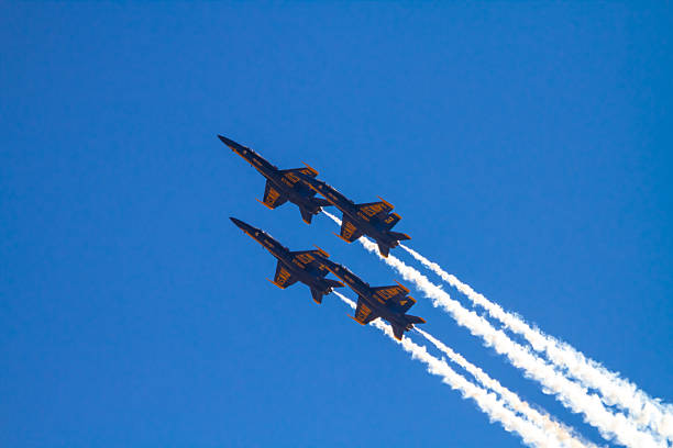 marinha americana blue angels squadron - fomration imagens e fotografias de stock