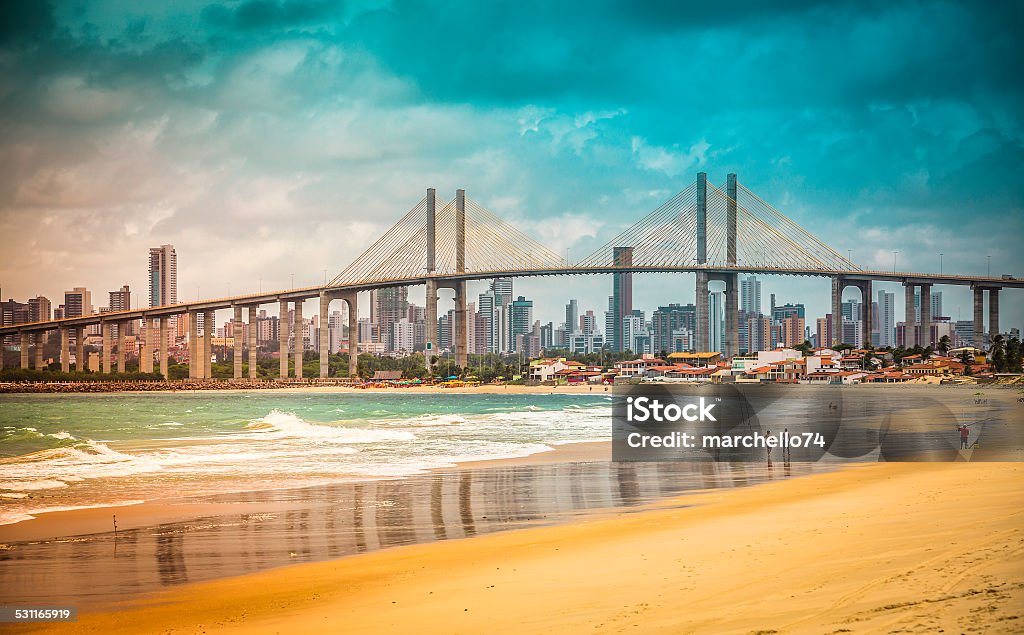 Miasto rodzinny plaży z Navarro Bridge, Brazylia - Zbiór zdjęć royalty-free (Natal - Brazylia)