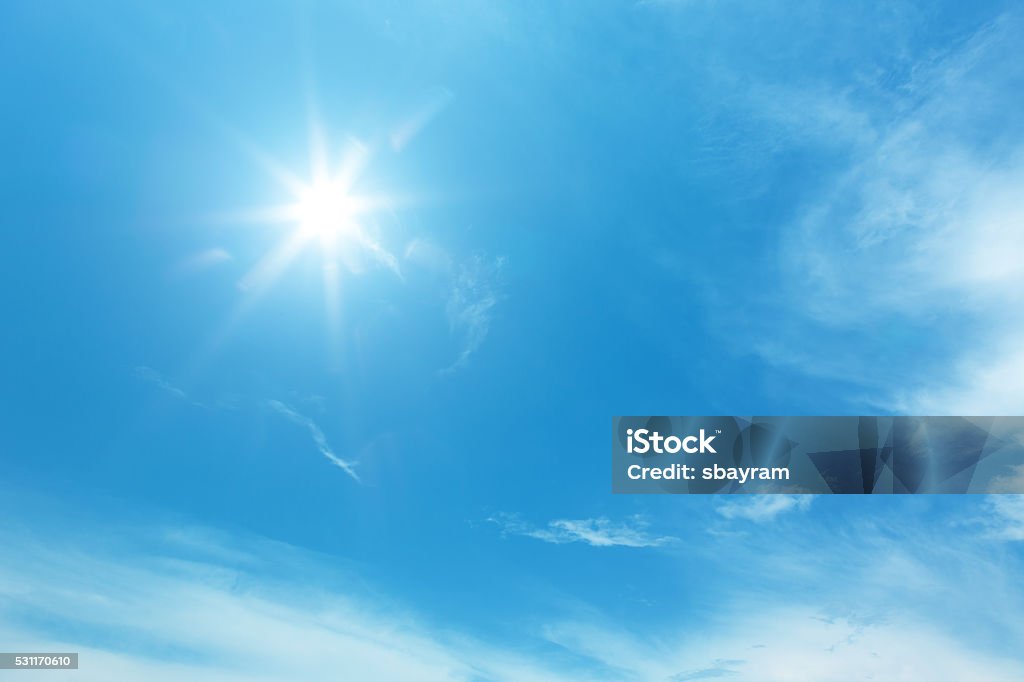 太陽でブルースカイ - 空のロイヤリティフリーストックフォト