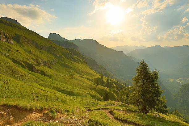 istock Alpine Sunset Falre 531171862