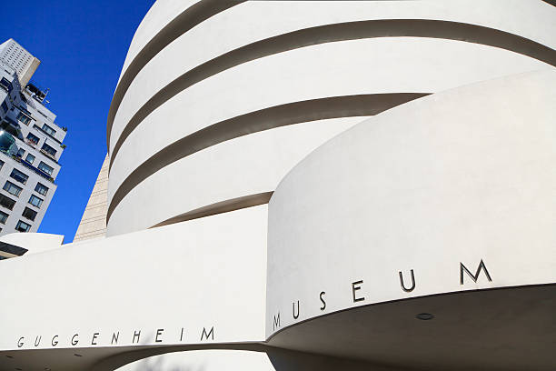 o museu solomon r guggenheim - museu solomon r guggenheim imagens e fotografias de stock