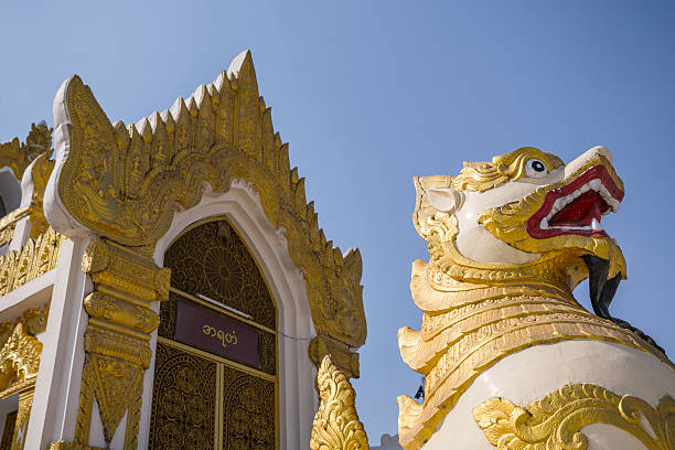 istock detail of a leograph statude 531210493